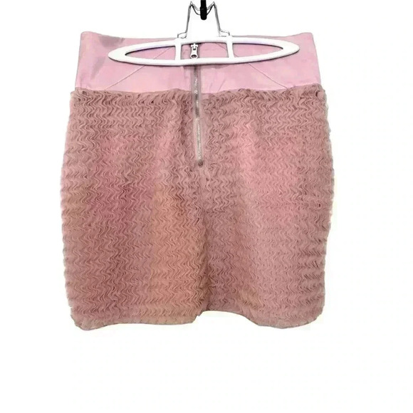 Vila Odine skirt in dusty rose,  with ruffles and satin waistband - Picture 3 of 9